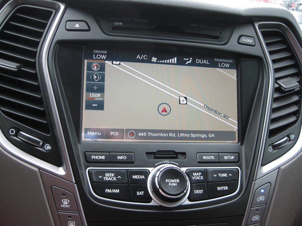 2015 Hyundai Santa FE - $8,950