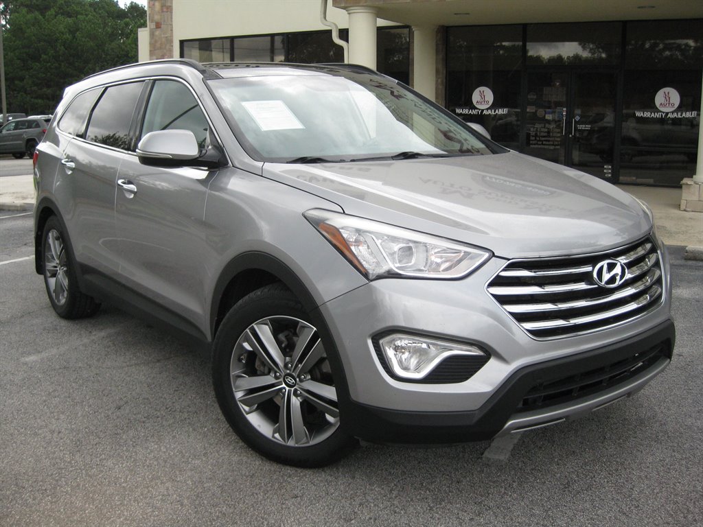 2015 Hyundai Santa FE - $8,950