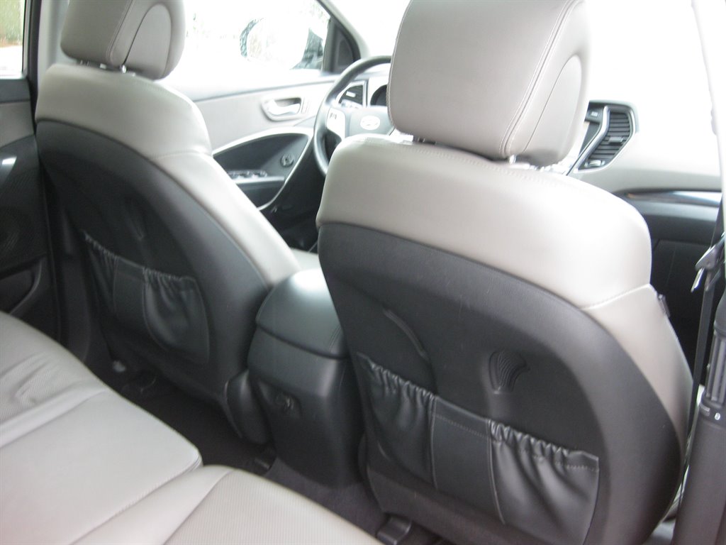 2015 Hyundai Santa FE - $8,950