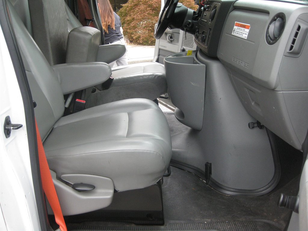 2017 Ford Transit - $12,001