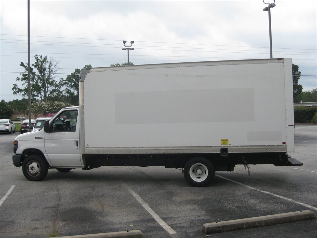 2017 Ford Transit - $12,001