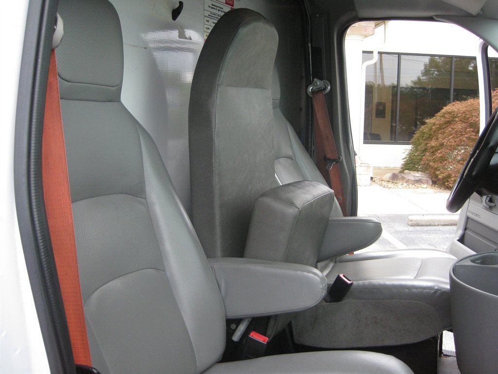 2017 Ford Transit - $12,001