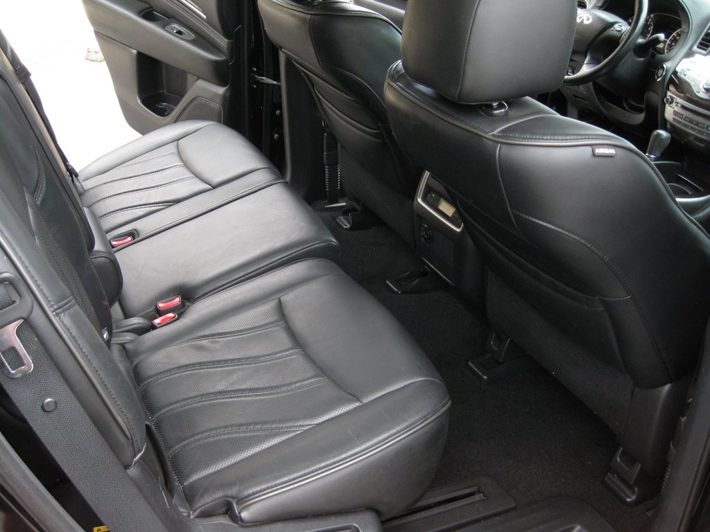 2015 INFINITI QX60 - $8,750
