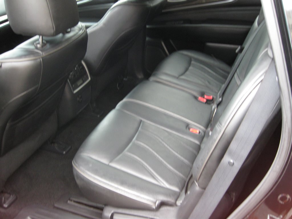 2015 INFINITI QX60 - $8,750