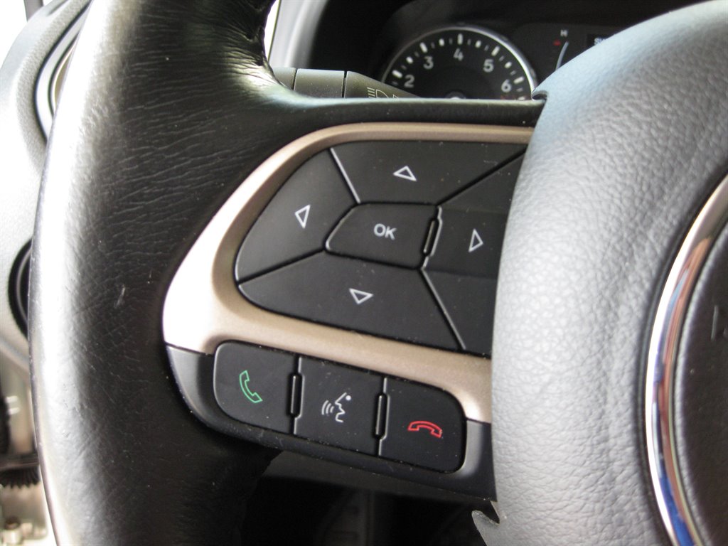 2017 Jeep Renegade - $9,500