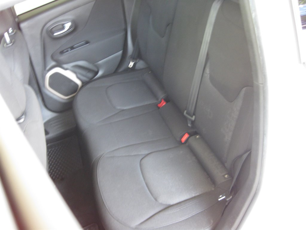 2017 Jeep Renegade - $9,500