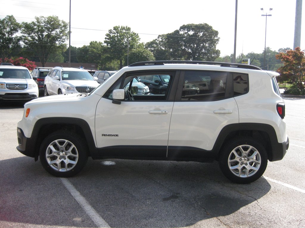 2017 Jeep Renegade - $9,500