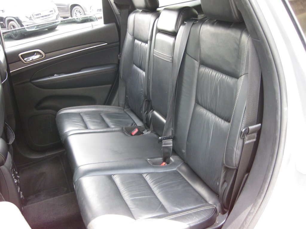 2015 Jeep Cherokee - $9,500