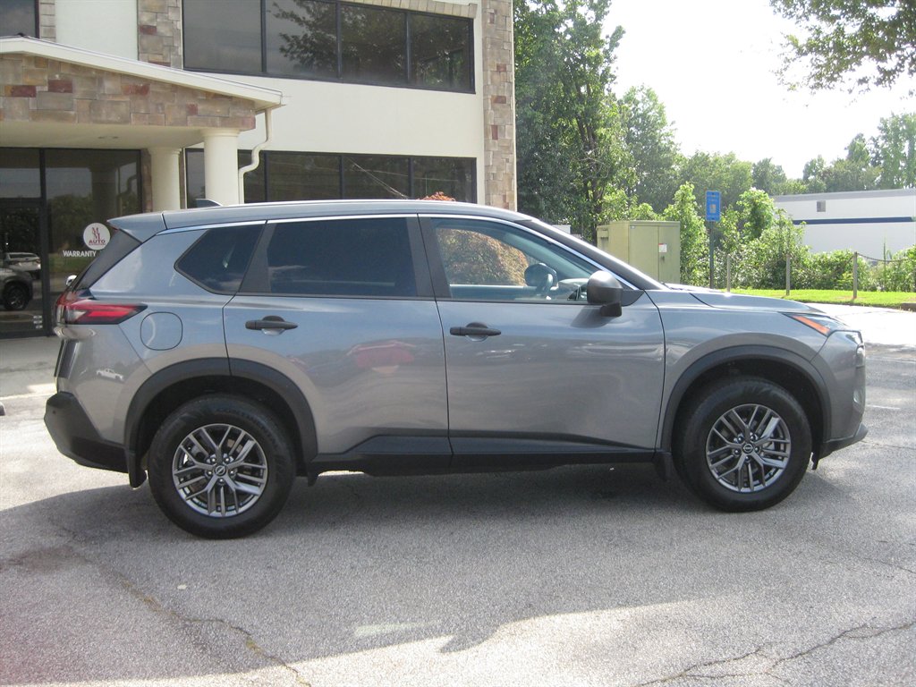 2023 Nissan Rogue - $15,500