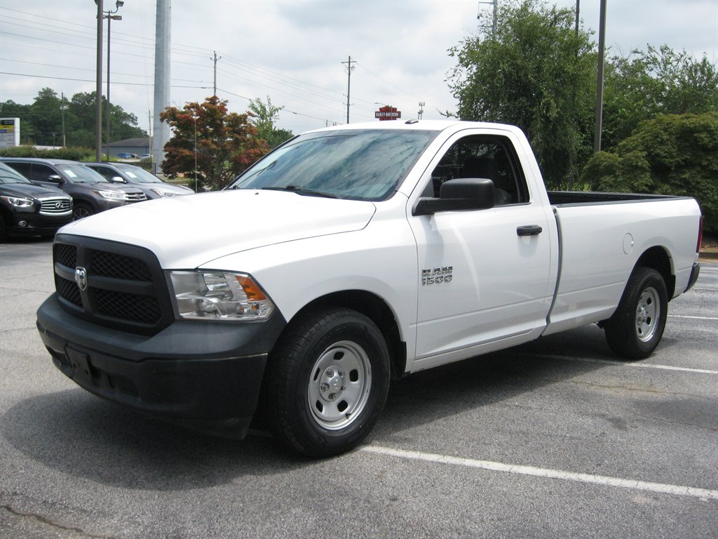 2017 Ram 1500 - $9,500