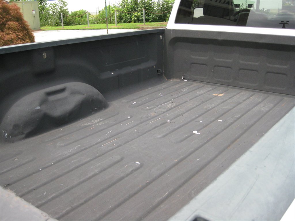 2017 Ram 1500 - $9,500