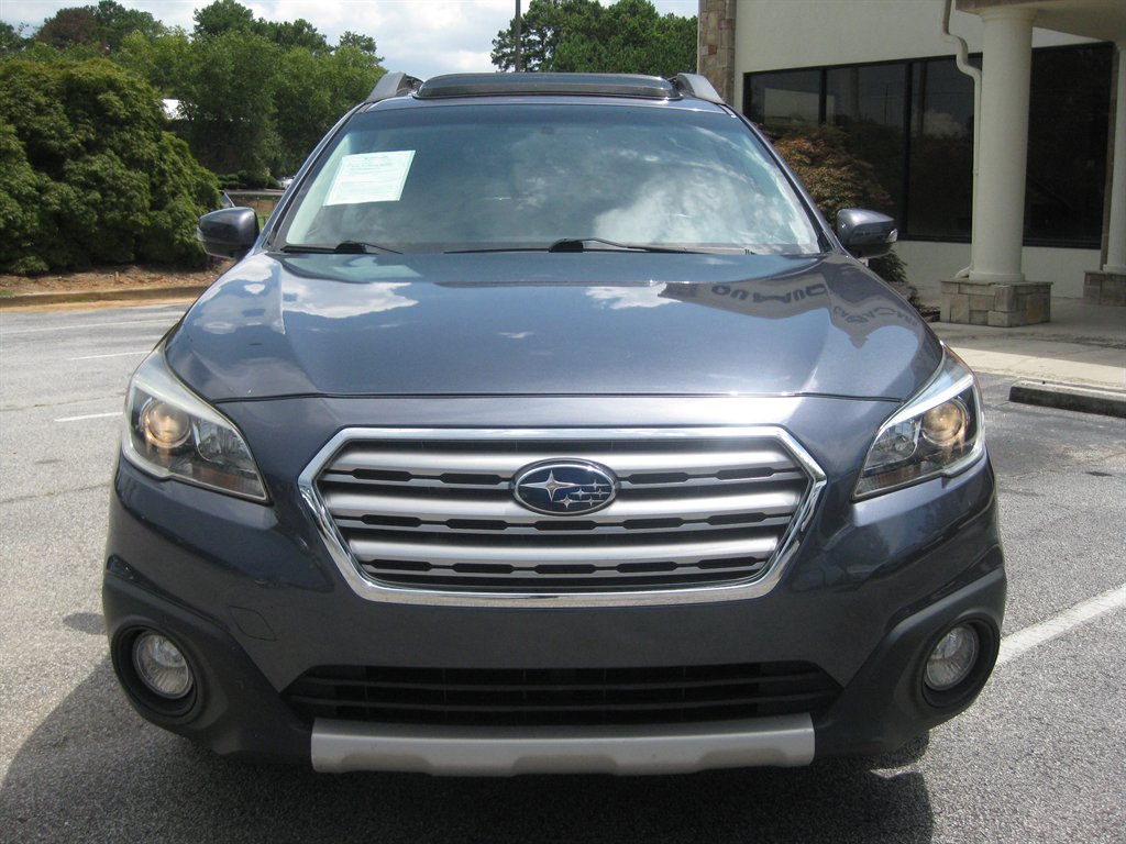 2017 Subaru Outback - $13,750
