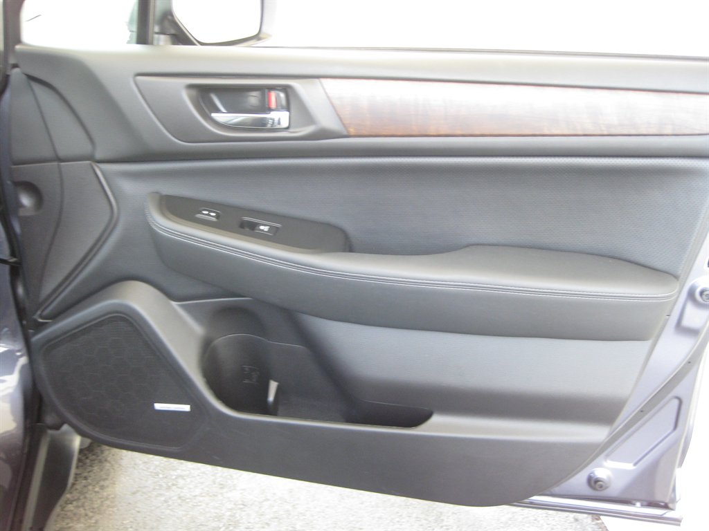 2017 Subaru Outback - $13,750