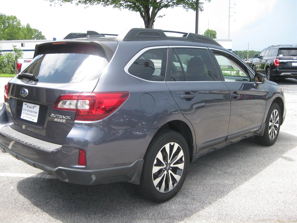 2017 Subaru Outback - $13,750