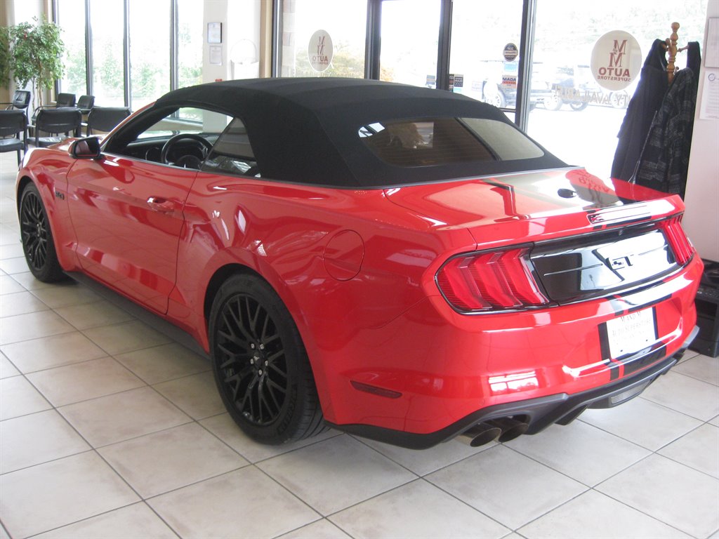 2020 Ford Mustang - $41,500