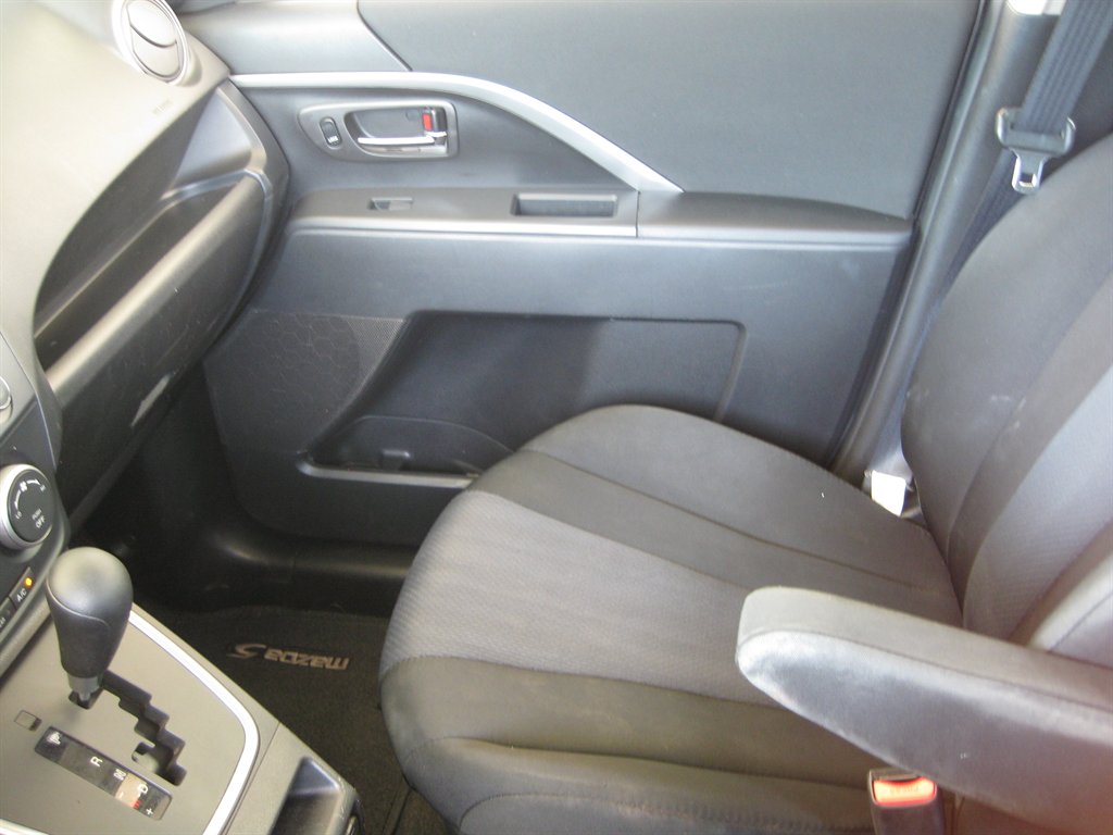 2015 MAZDA MAZDA5 - $7,001