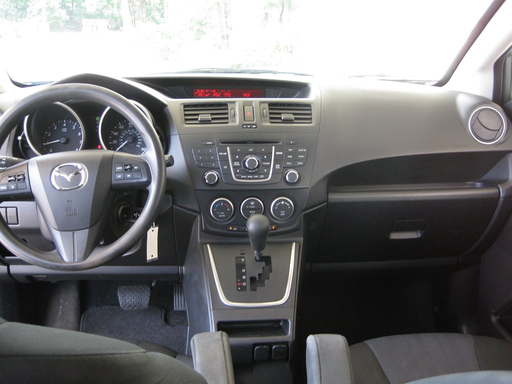 2015 MAZDA MAZDA5 - $7,001