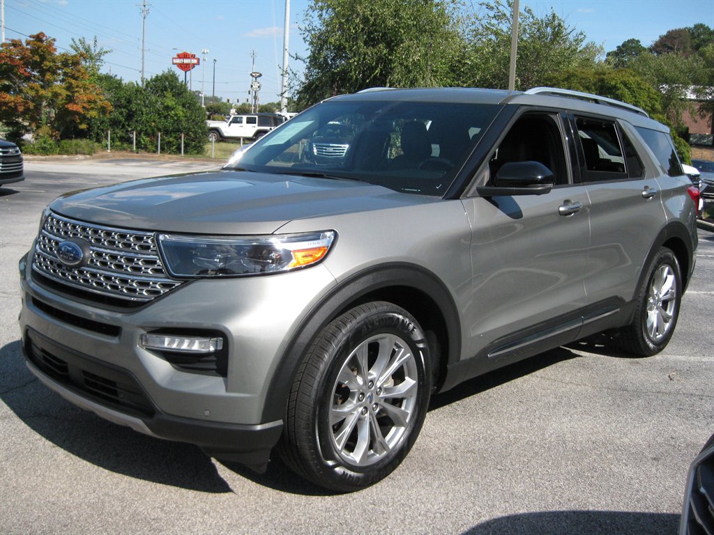2020 Ford Explorer - $18,500