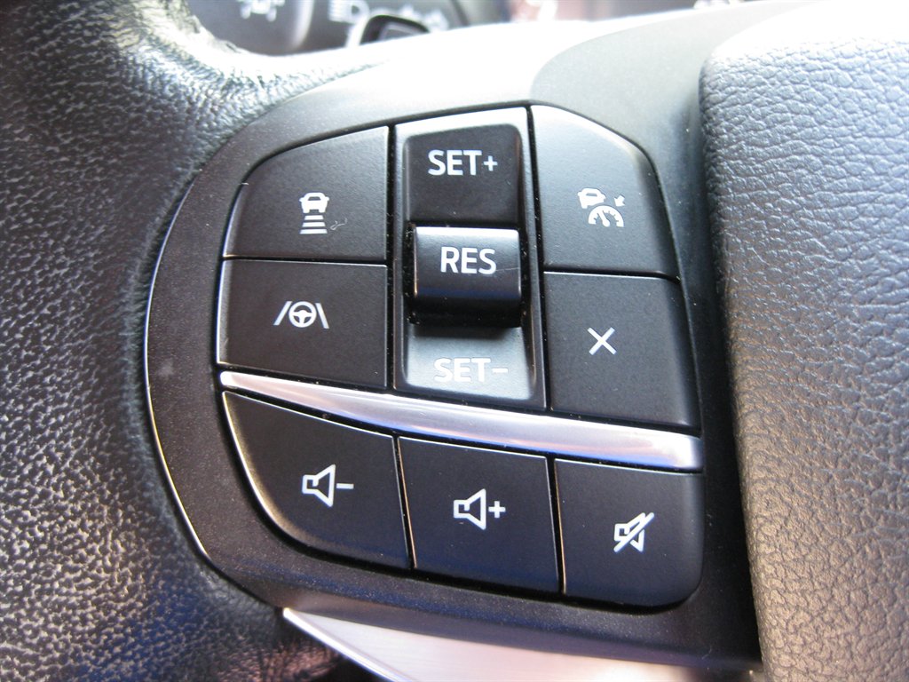 2020 Ford Explorer - $18,500