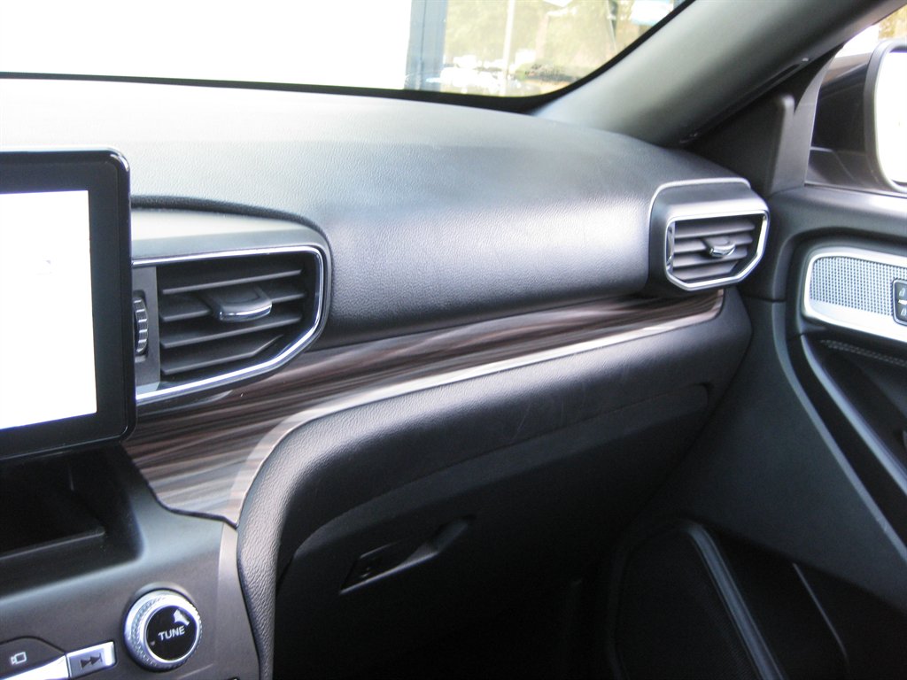 2020 Ford Explorer - $18,500