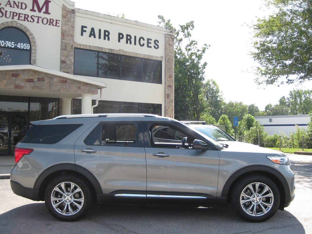 2020 Ford Explorer - $18,500