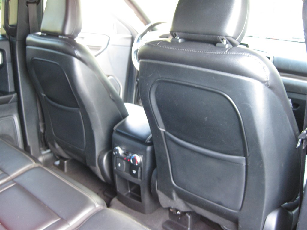 2020 Ford Explorer - $18,500