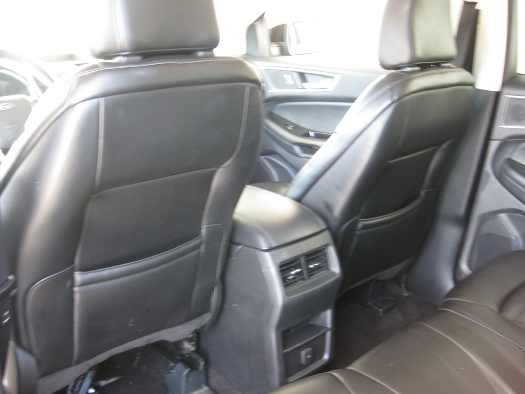 2020 Ford Edge - $9,001
