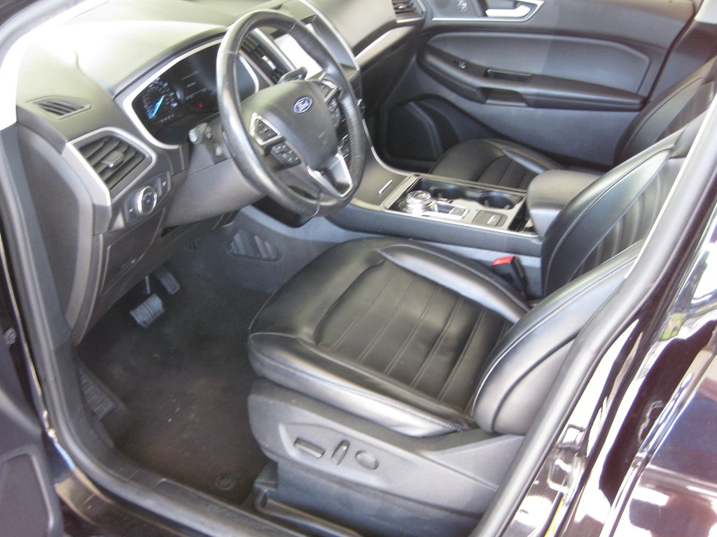 2020 Ford Edge - $9,001