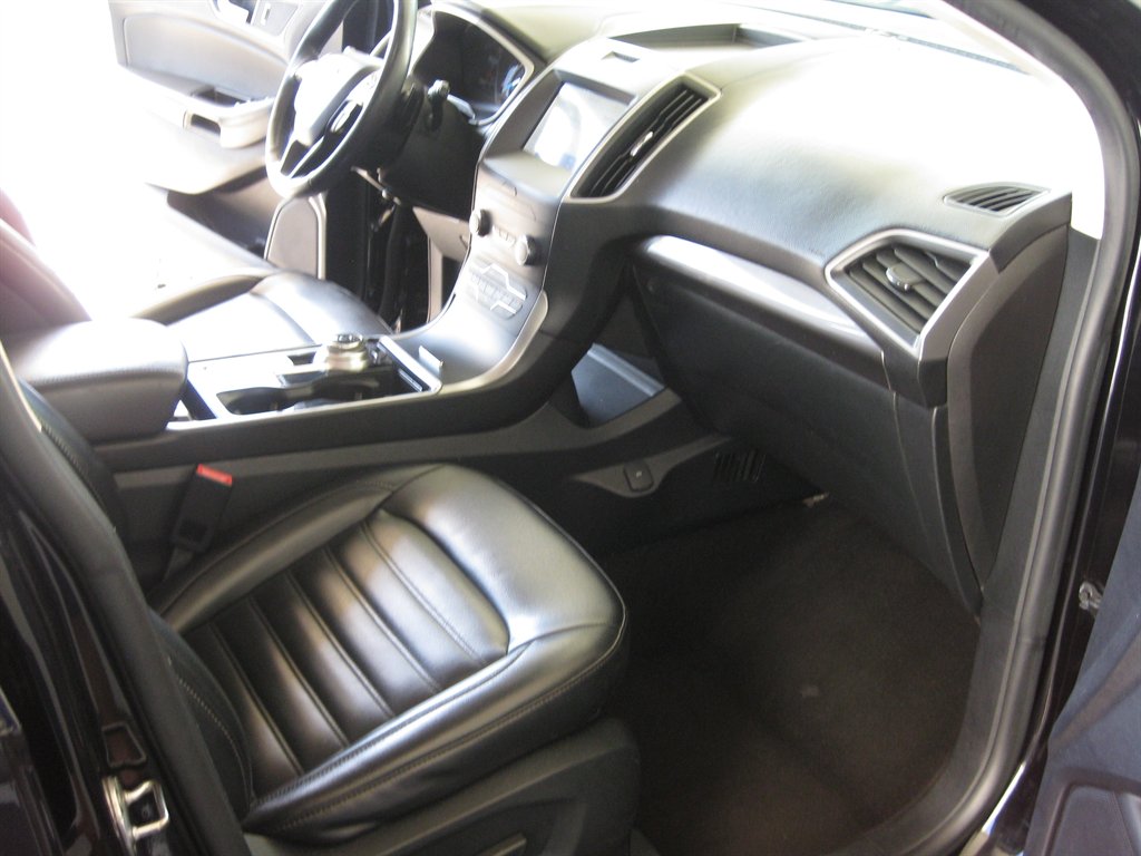 2020 Ford Edge - $9,001