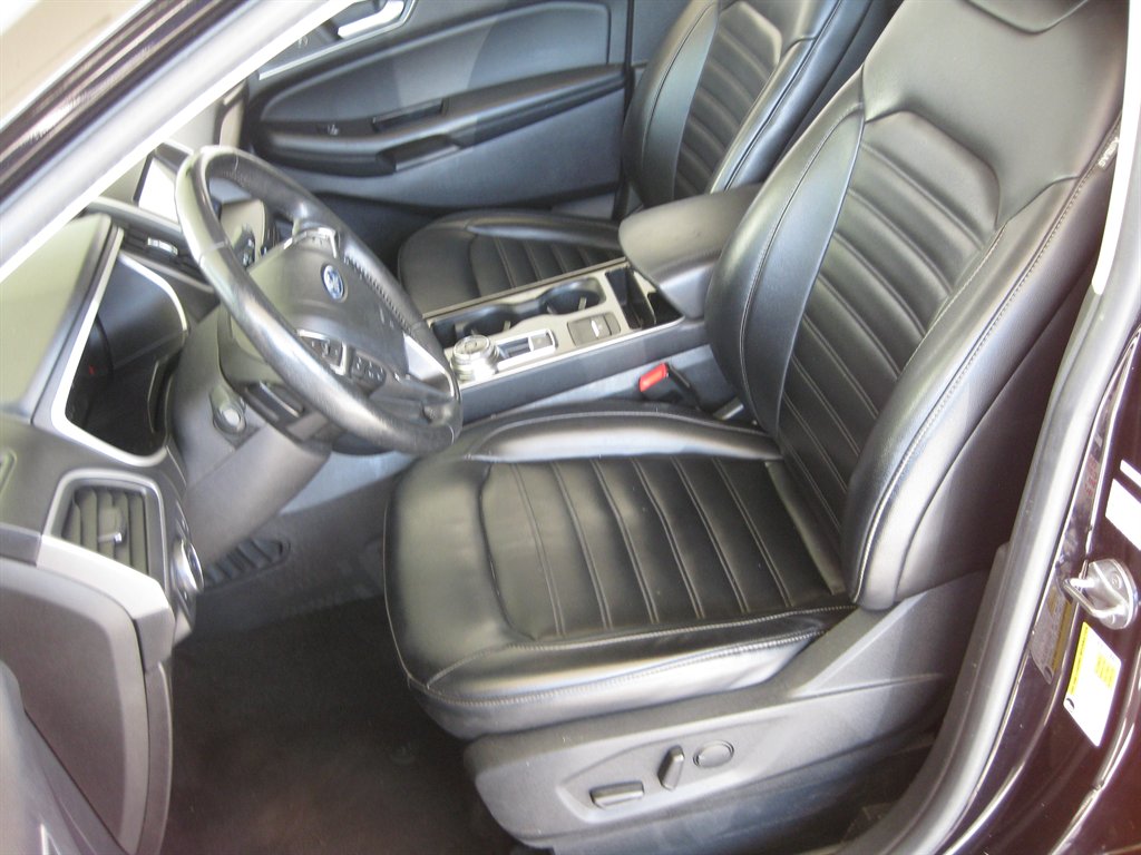 2020 Ford Edge - $9,001
