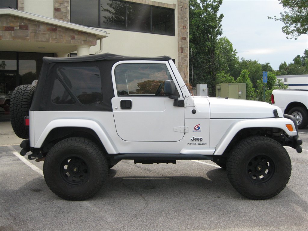 2003 Jeep Wrangler - $9,500