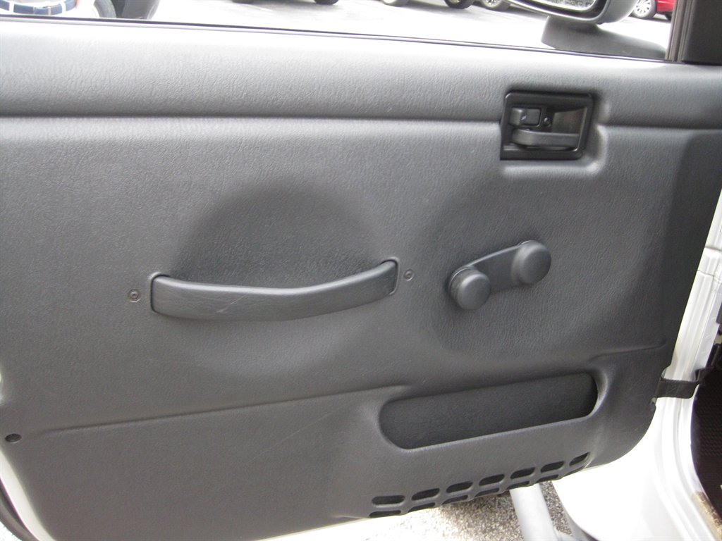 2003 Jeep Wrangler - $9,500