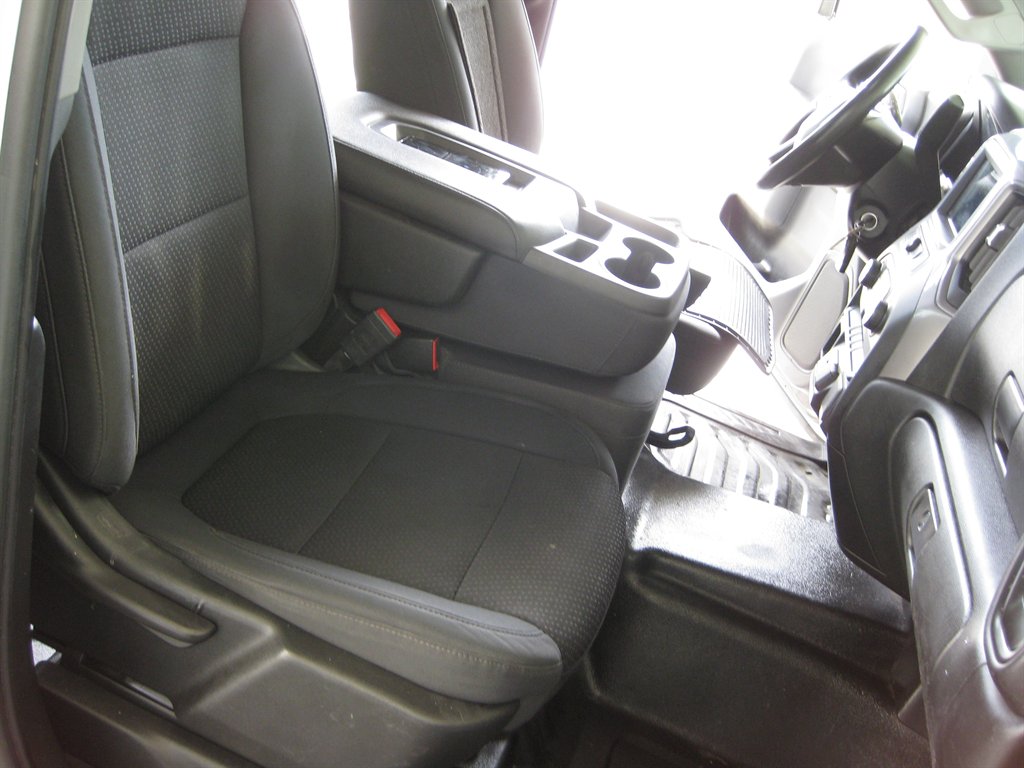 2019 Chevrolet Silverado - $13,500