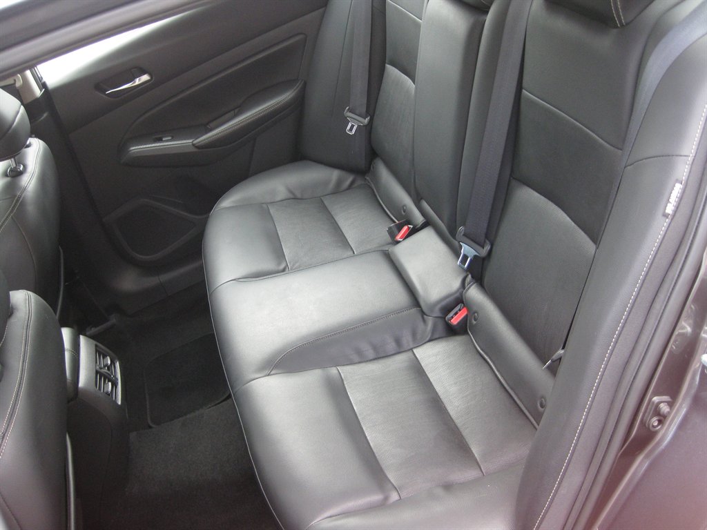 2019 Nissan Altima - $12,001