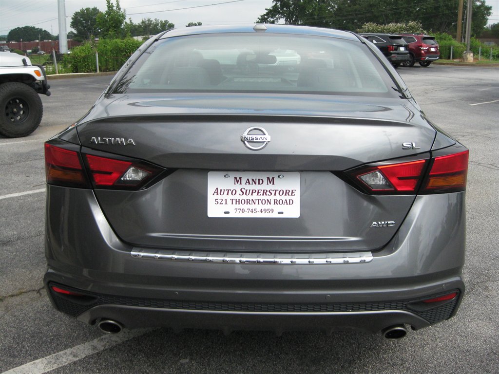 2019 Nissan Altima - $12,001