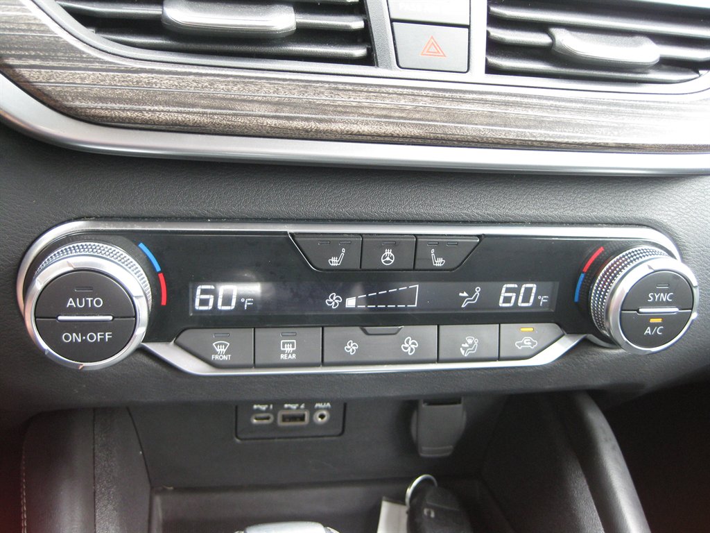 2019 Nissan Altima - $12,001