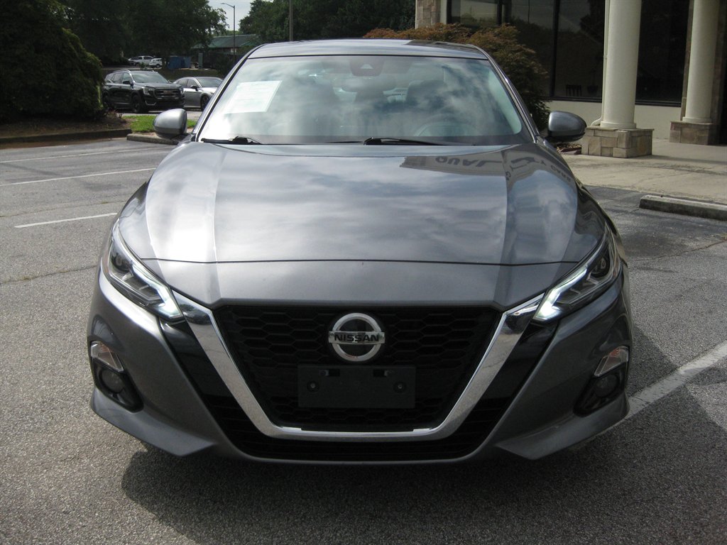 2019 Nissan Altima - $12,001
