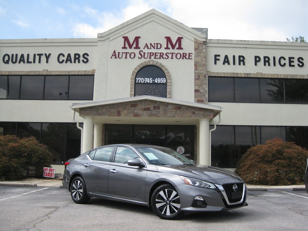 2019 Nissan Altima - $12,001