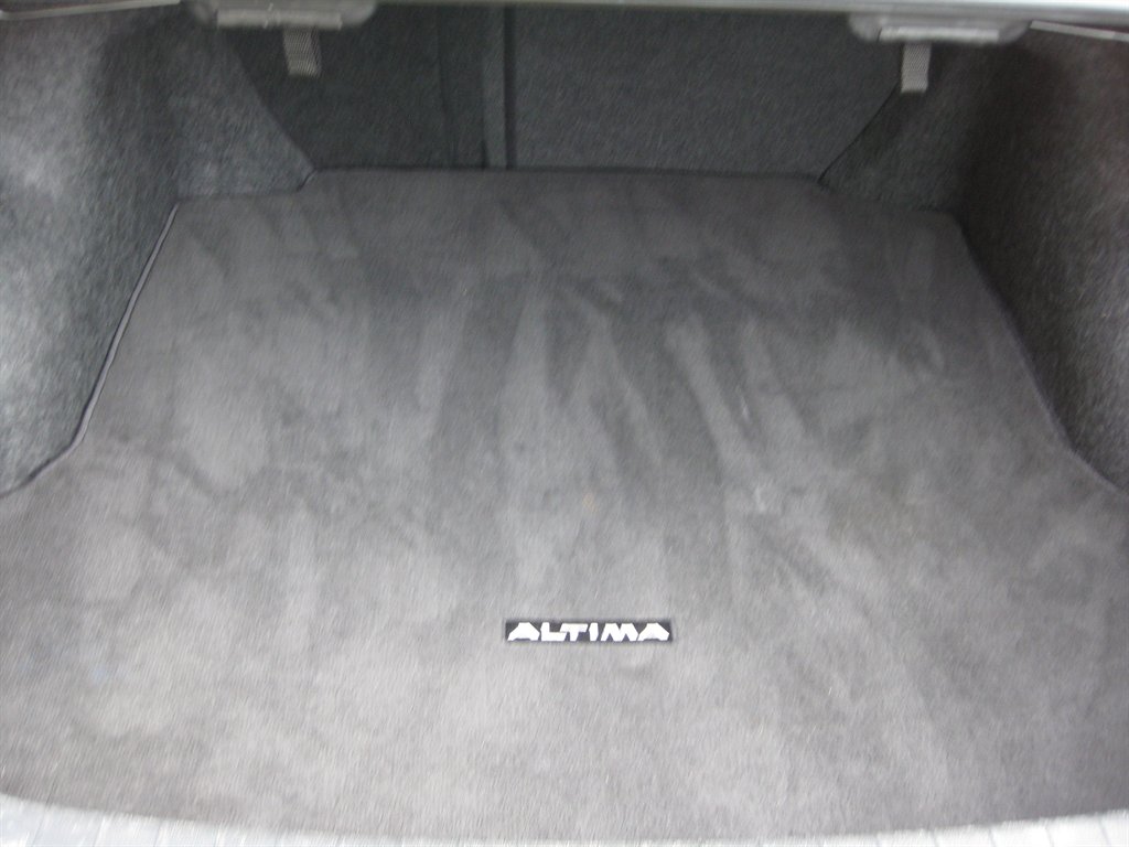 2019 Nissan Altima - $12,001