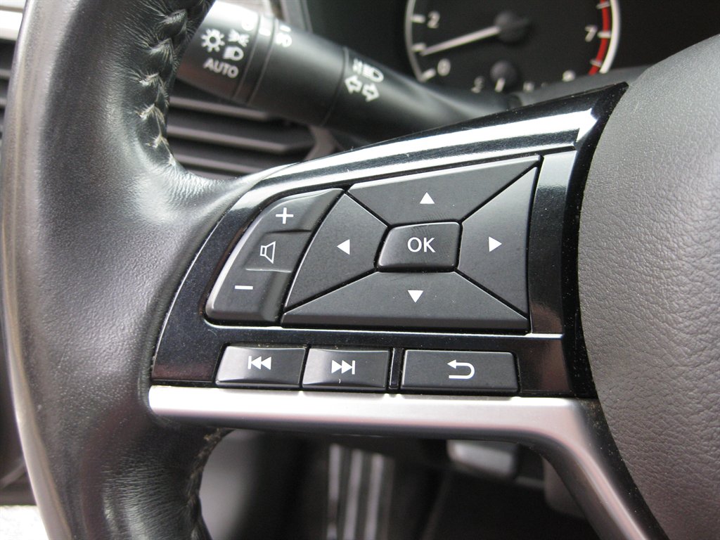 2019 Nissan Altima - $12,001