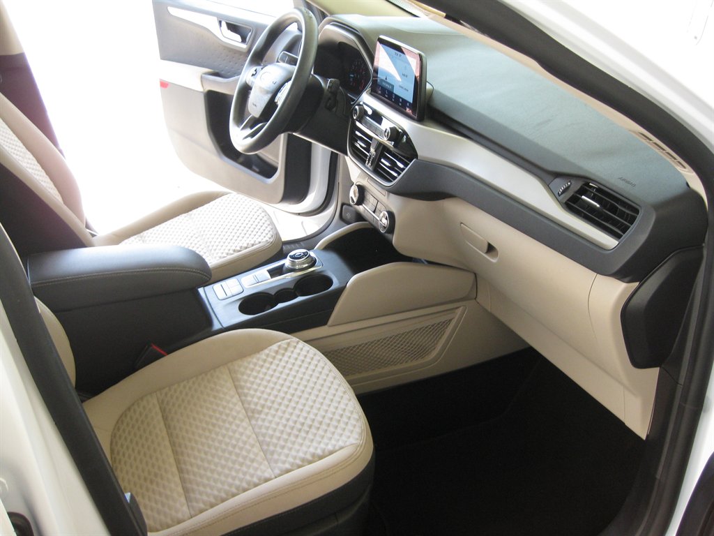 2020 Ford Escape - $14,001