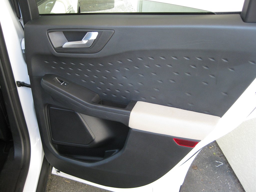 2020 Ford Escape - $14,001