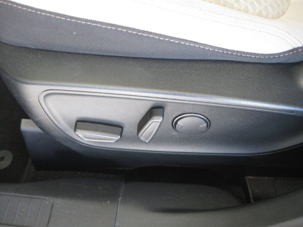 2020 Ford Escape - $14,001