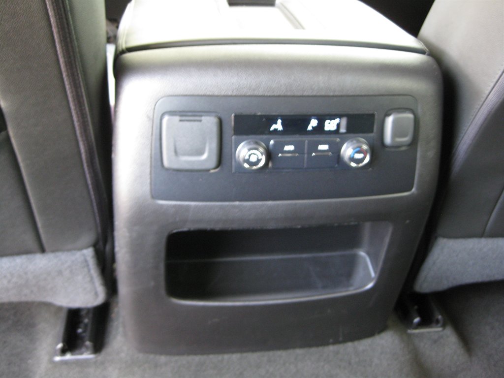 2016 Chevrolet Tahoe - $15,500