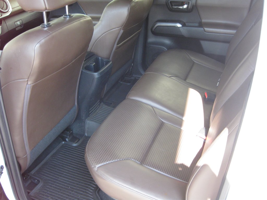 2018 Toyota Tacoma - $27,500
