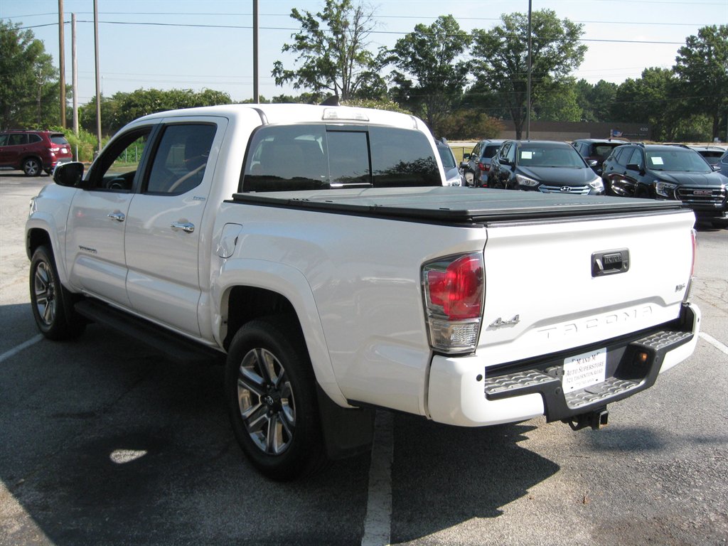 2018 Toyota Tacoma - $27,500