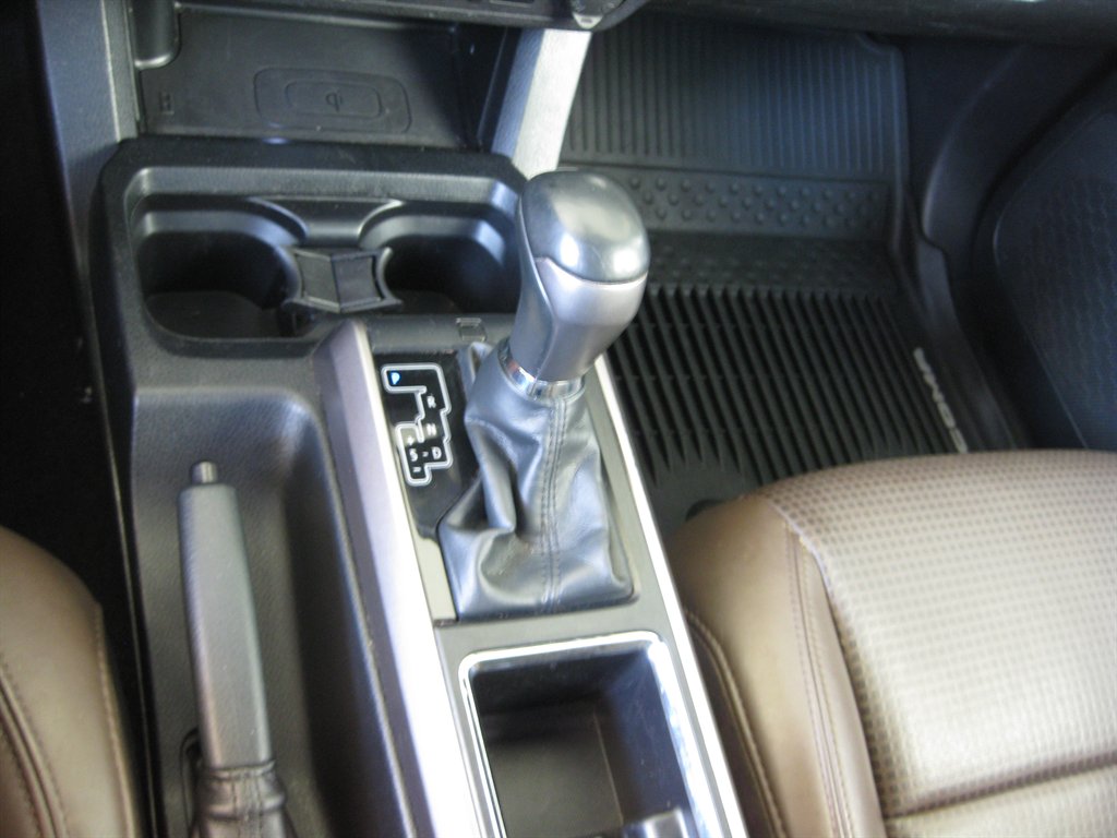 2018 Toyota Tacoma - $27,500