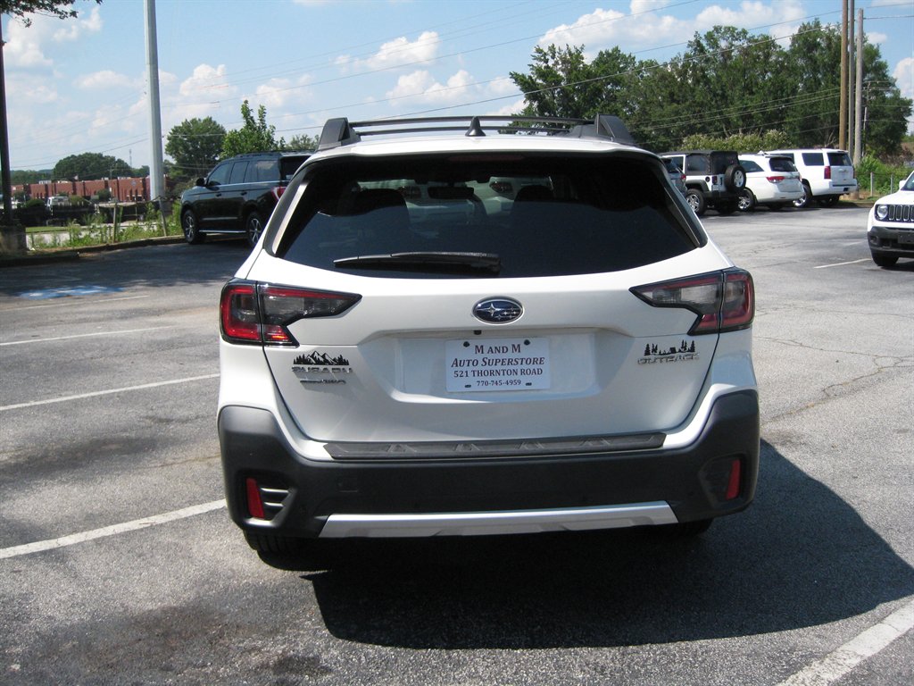 2022 Subaru Outback - $23,500