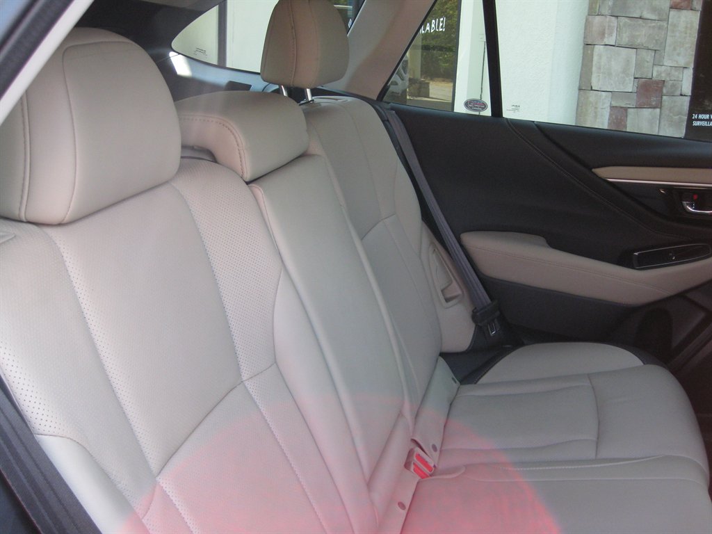 2022 Subaru Outback - $23,500