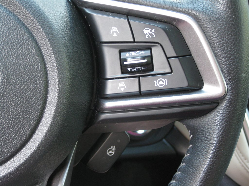 2022 Subaru Outback - $23,500
